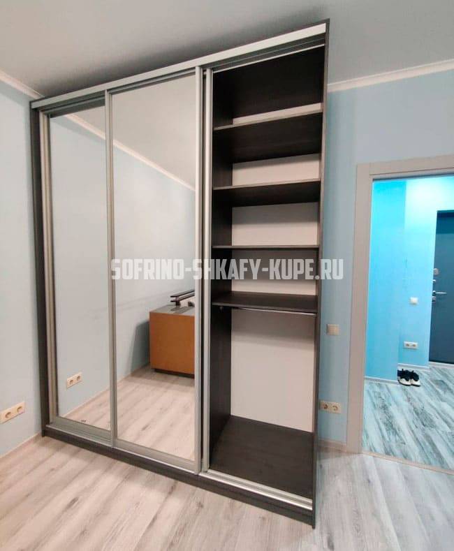 Шкафы в спальню Софрино